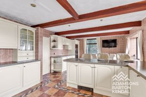 Photo 30- click for photo gallery